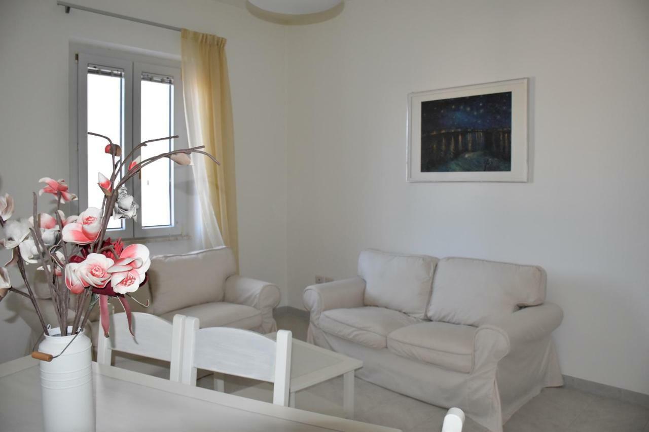 Casa Pepi Apartment Olbia Exterior photo